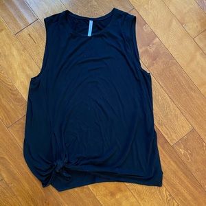 Fabletics tank top in XXL